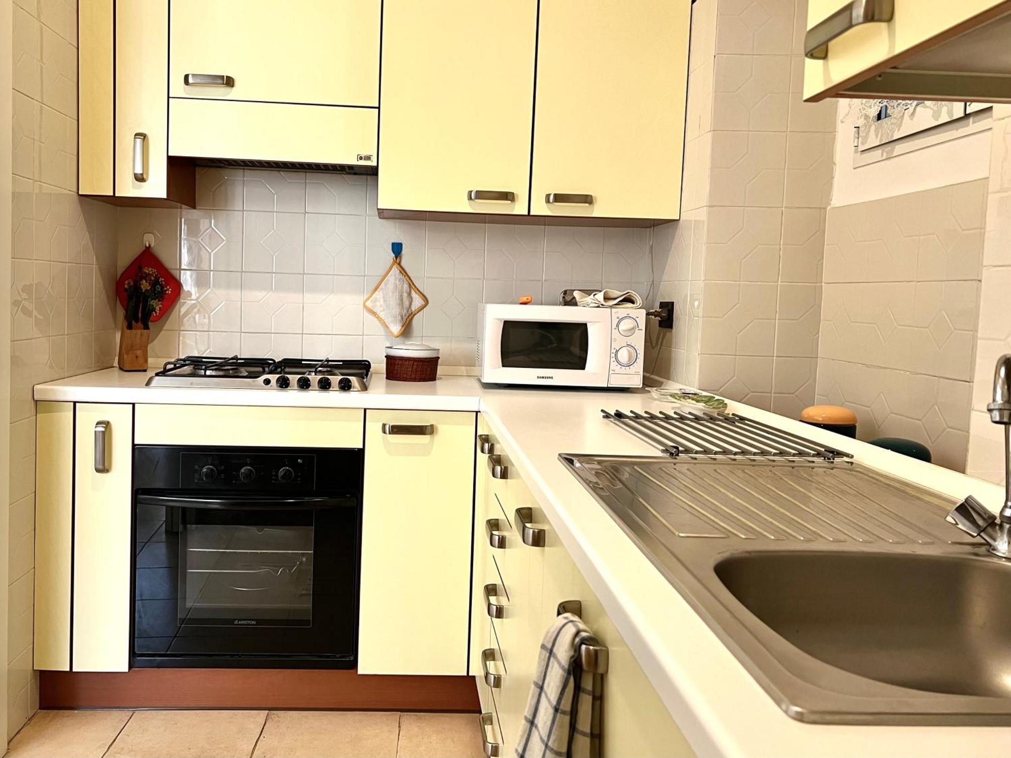Lovingenoa Prione Apartment Exterior photo