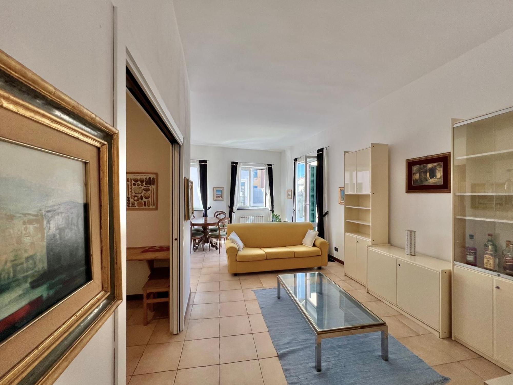 Lovingenoa Prione Apartment Exterior photo