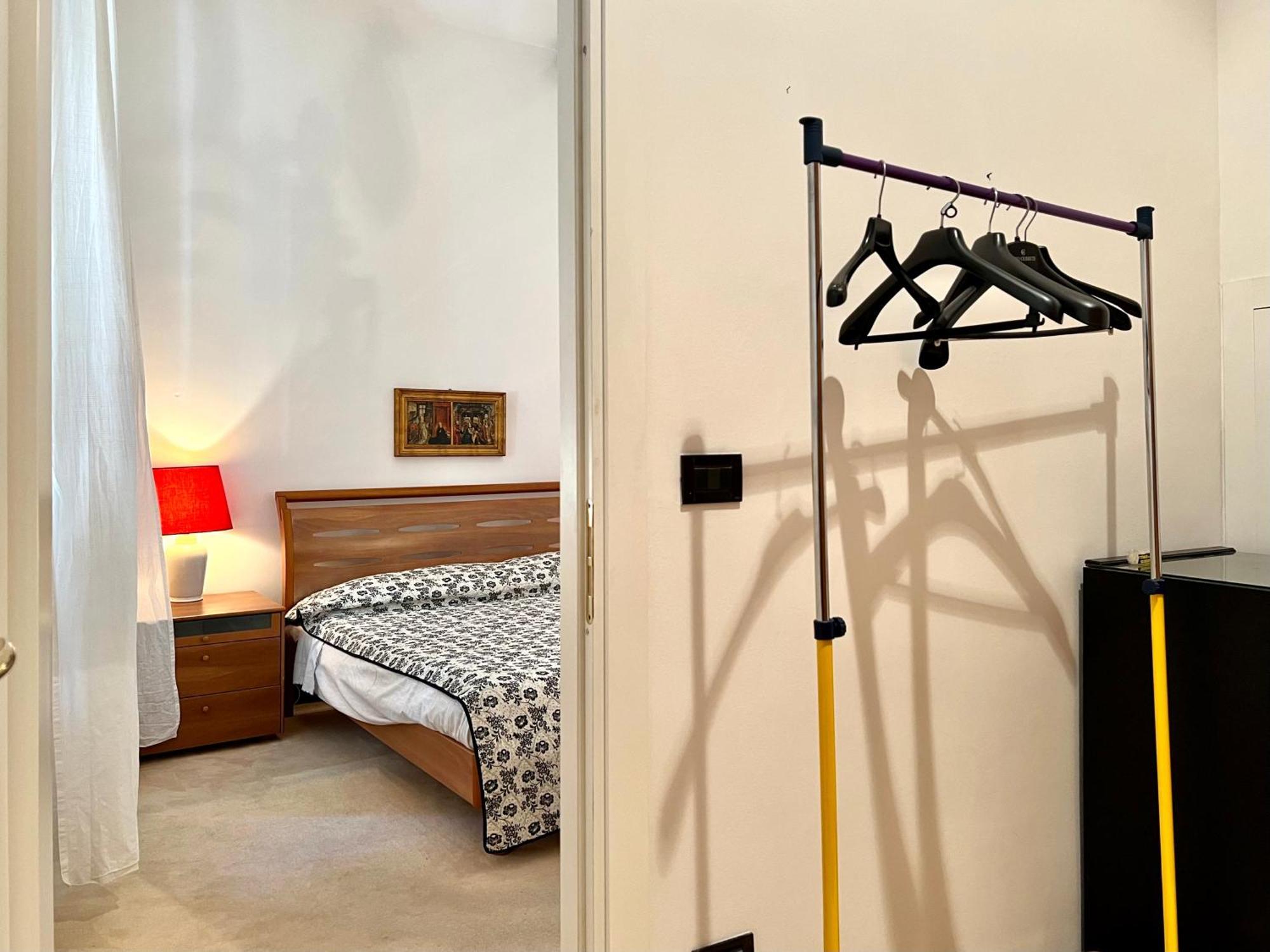 Lovingenoa Prione Apartment Exterior photo
